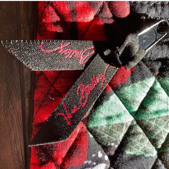 Vera Bradley Hipster in Havana Rose print - Picture 3 of 7